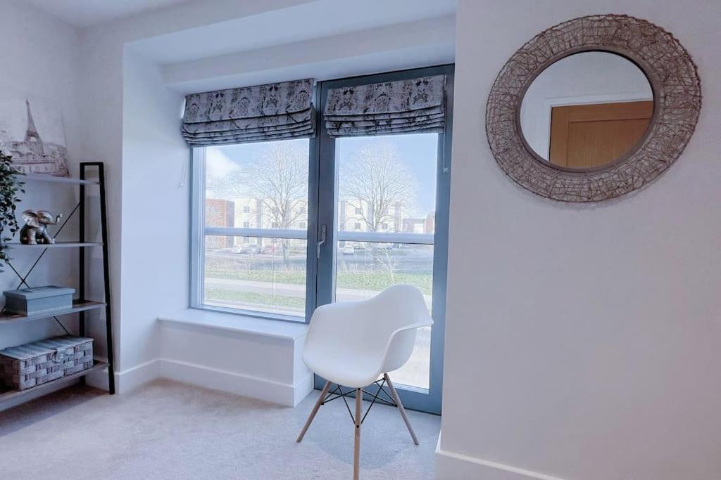 No6, Luxury Townhouse Near Bicester Village Buitenkant foto